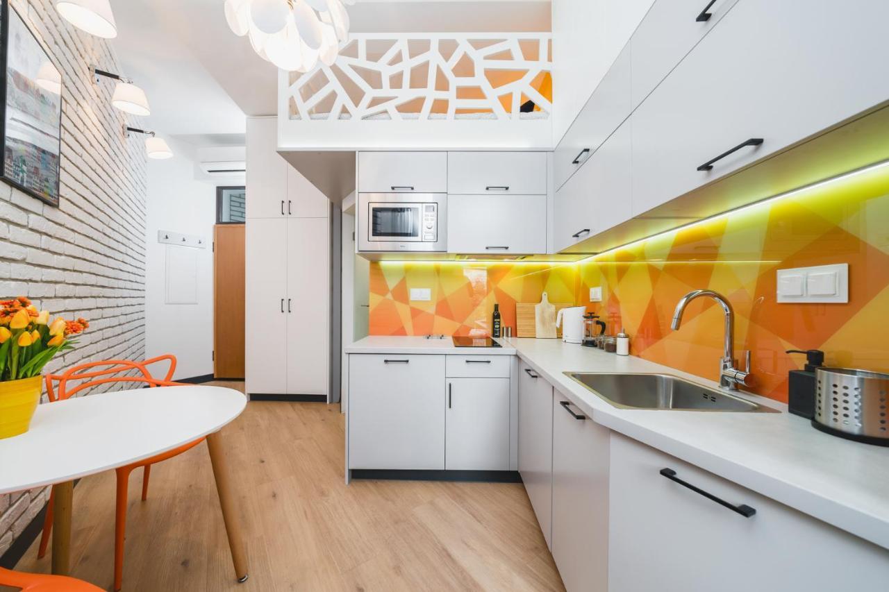 Modern, Well Organised Place In City Centre By Homeclick Красков Екстериор снимка